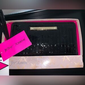 Betsey Johnson Black Heart Wallet